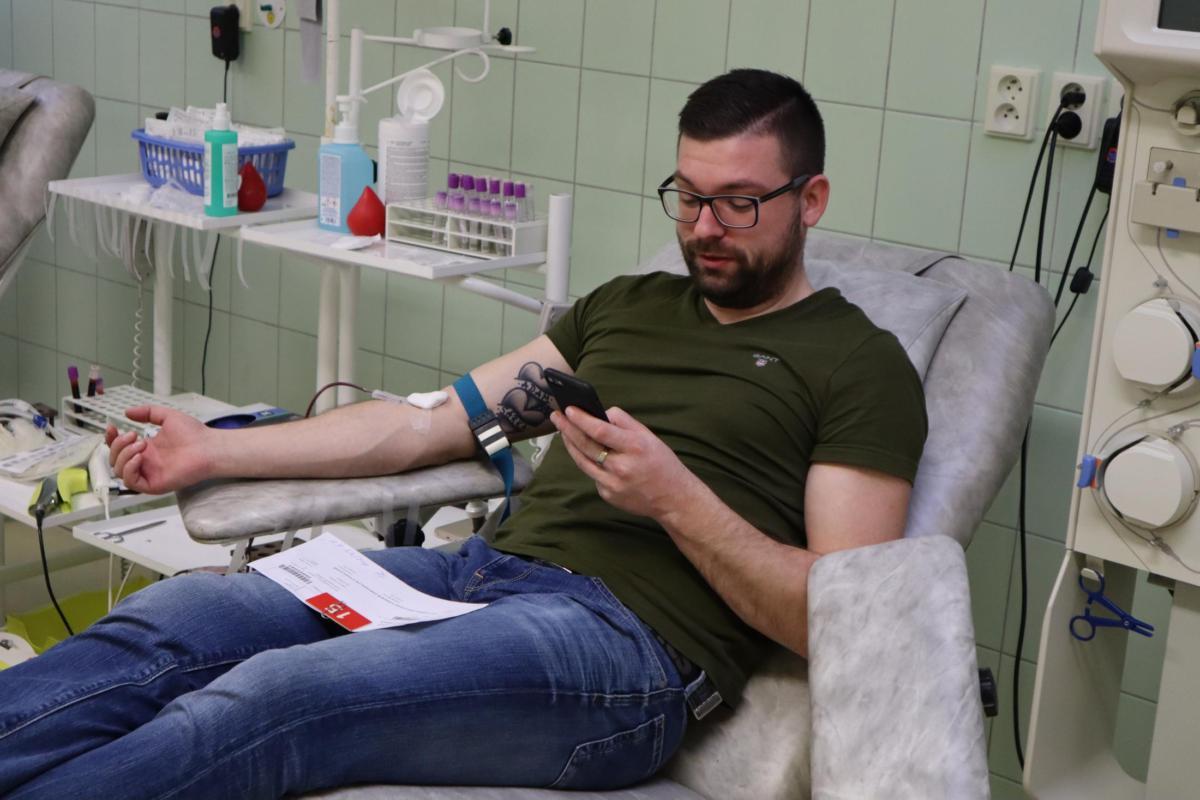 Valentýnské odběry krve objevily téměř tři desítky nových dárců