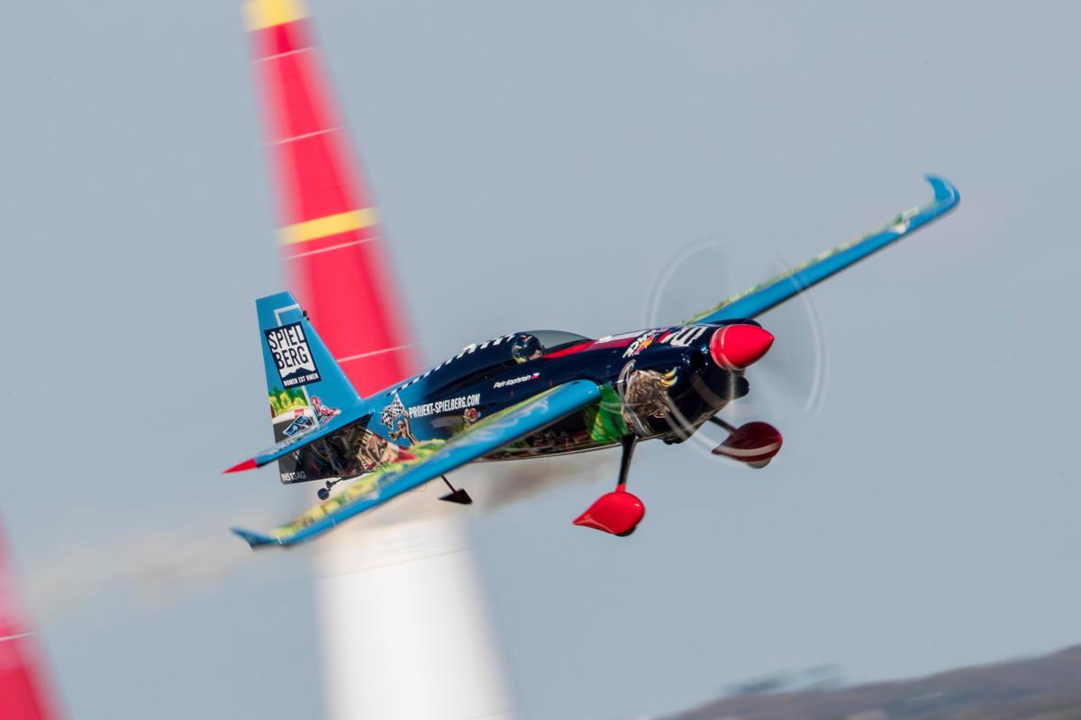 Martin Šonka úřadující mistr světa Red Bull Air Race vystoupí naAviatické pouti.