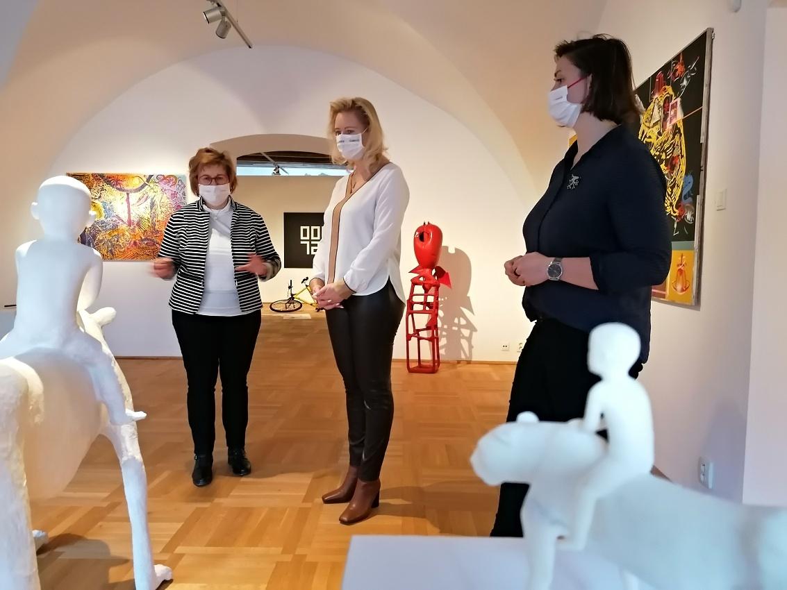 Východočeská galerie zprostředkuje umění i lidem se zrakovým hendikepem
