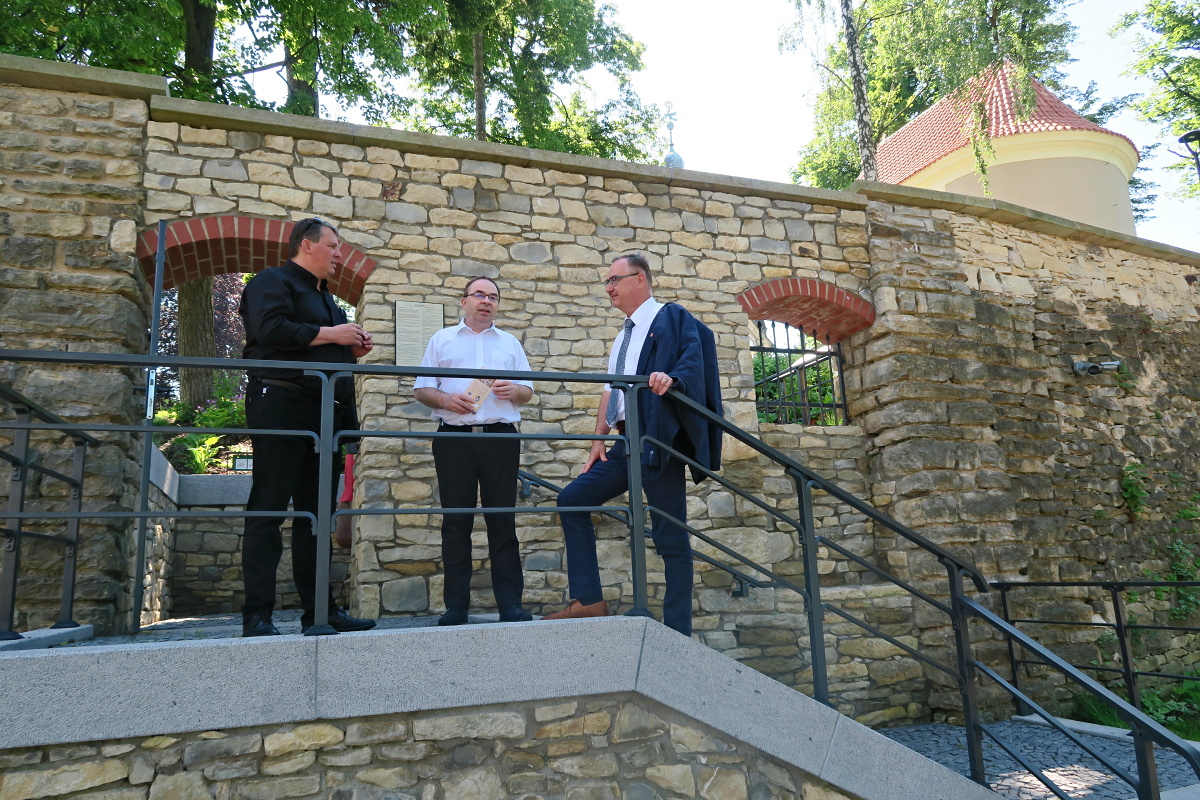 Ústí nad Orlicí sbírá ocenění za regeneraci parku u kostela