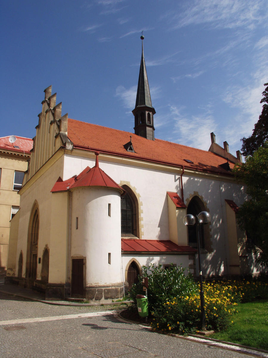Kostel Zvěstování Panny Marie, Pardubice