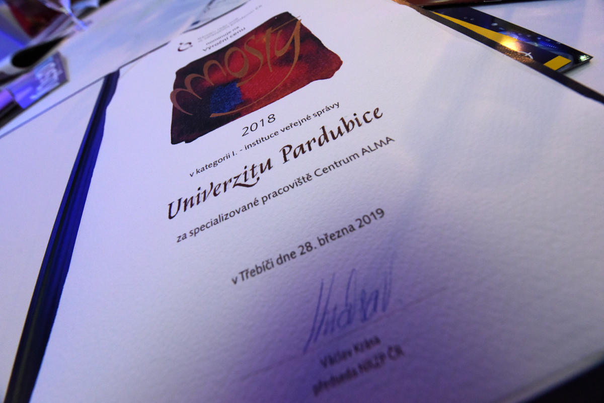 Univerzita Pardubice získala ocenění za pomoc hendikepovaným studentům foto A. Zeiner