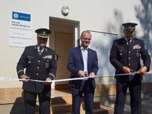 Na Dolní Moravě byla slavnostně otevřena nová policejní služebna.3 072018