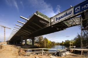 Unikátní projekt v Pardubicích: Nejdelší zavěšený most v Česku překlene řeku Labe nad oblíbenou cyklostezkou