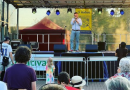 „Publikum je pro mě životní droga," svěřil se populární bavič Vladimír Hron v Holicích